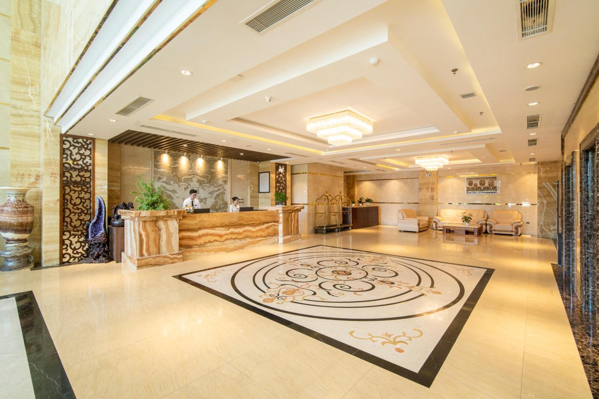 Luxtery Hotel & Spa Da Nang Eksteriør billede
