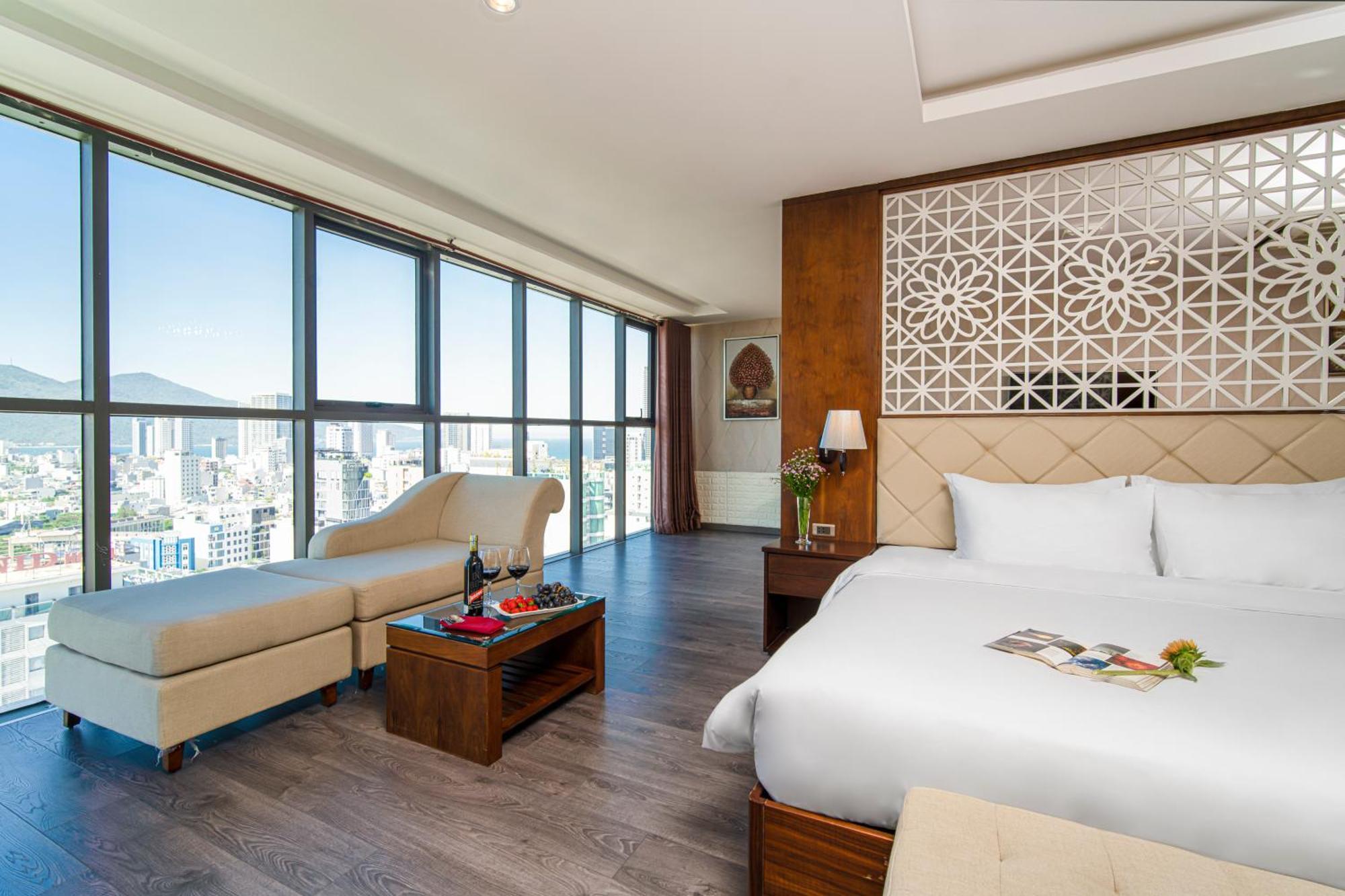 Luxtery Hotel & Spa Da Nang Eksteriør billede
