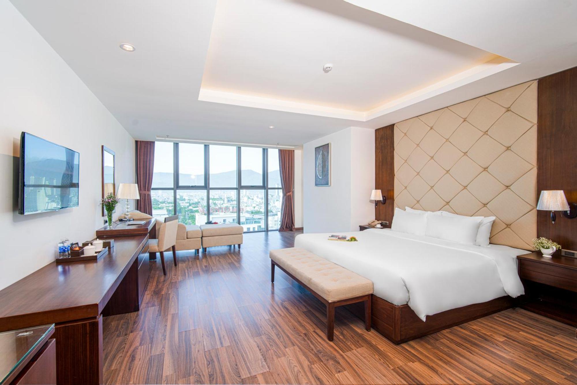 Luxtery Hotel & Spa Da Nang Eksteriør billede